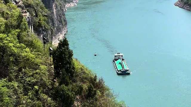 我在三峡之巅解锁了绝美日落