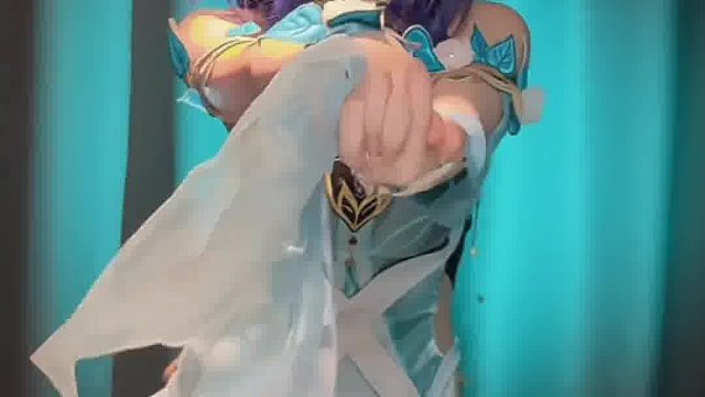 喜欢一个人眼神是躲闪还是对视