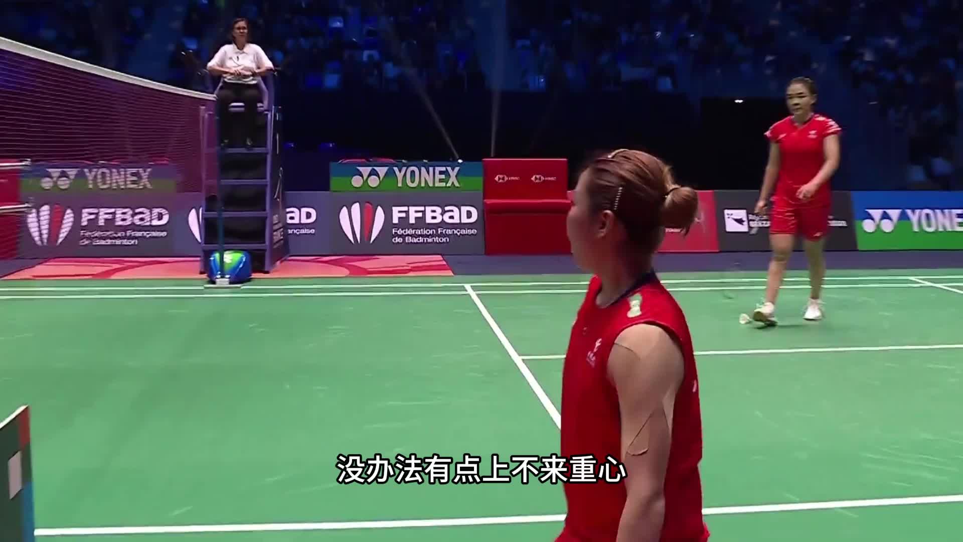 李罗开局迅速进入状态，果断的进攻取得了4-1的领先，终以21-16先下一城