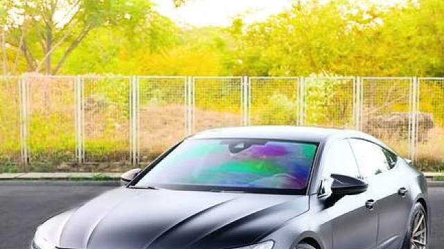 第一视角带你体验奥迪A7更换卡钳