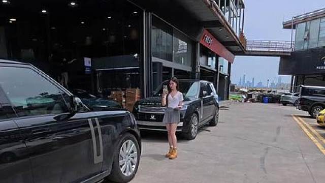 沉浸式体验路虎揽胜更换包围刹车轮圈