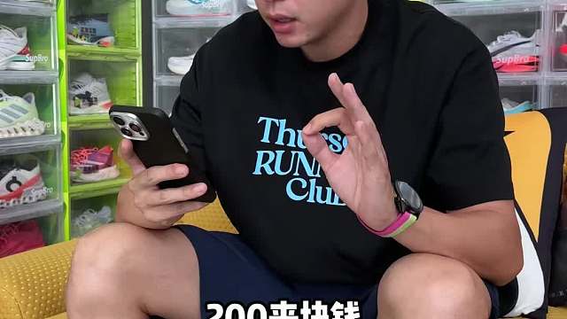 每次打开私信，会发现各行各业的粉丝发来不同的选鞋咨询，虽然不能挨个回复，但希望能给你们一些帮助