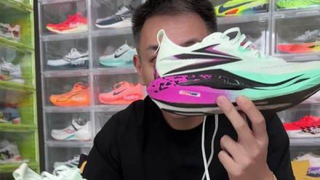 飞燃5、飞燃5future全网首曝，对比4代到底做了哪些升级？一条视频给你说清楚