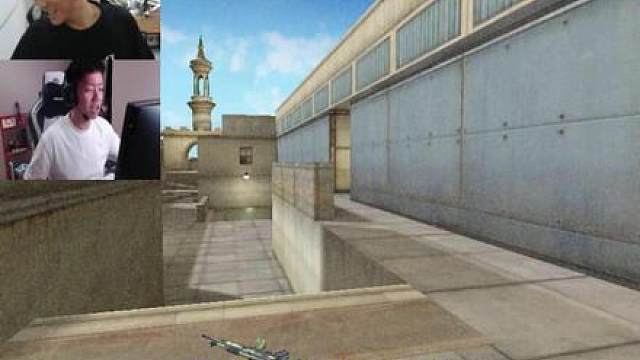 以为自己很神秘