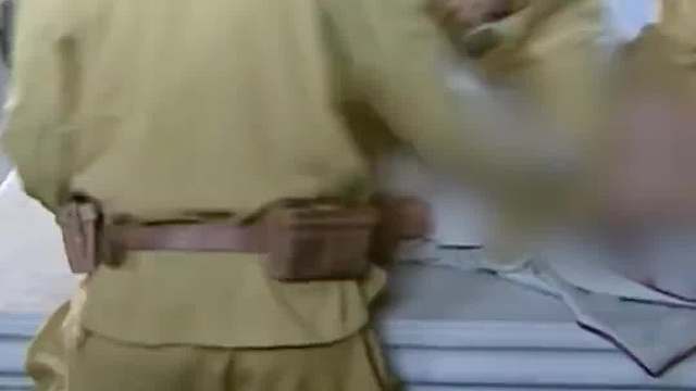 要是没个十年脑血栓，绝对写不出这离谱的剧情，抗日神剧的天花板