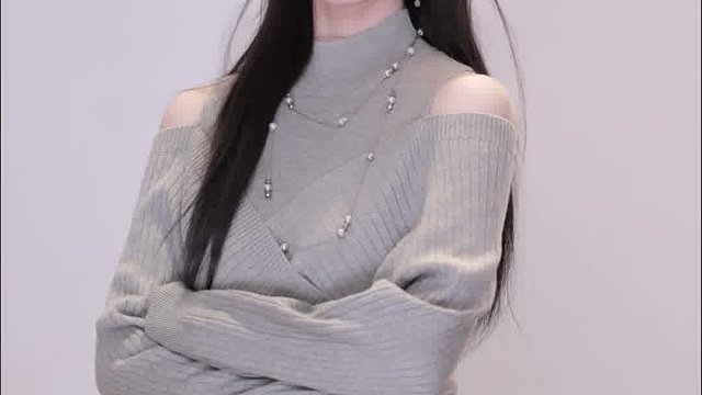 今日人设：请吃衣服的漂亮姐姐