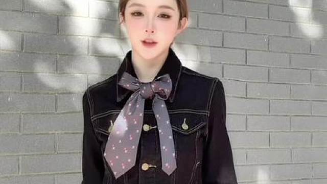 对谁笑就喜欢谁咯o(v)o