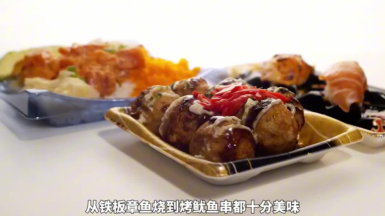 男人烹饪各个国家的街头小吃，代表中国的居然是它