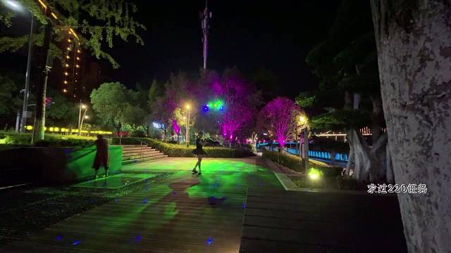 爱的魔力转圈圈