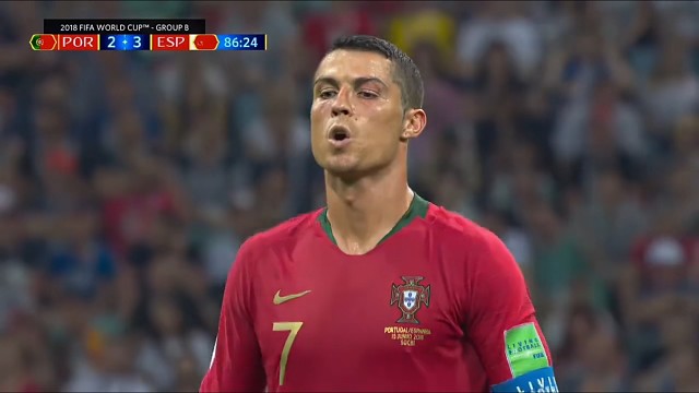 这粒任意球可真不错，把成功的秘密展示出来