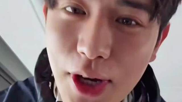 童哥看来得准备100万随礼了，恭喜龙王夫妇求婚成功！