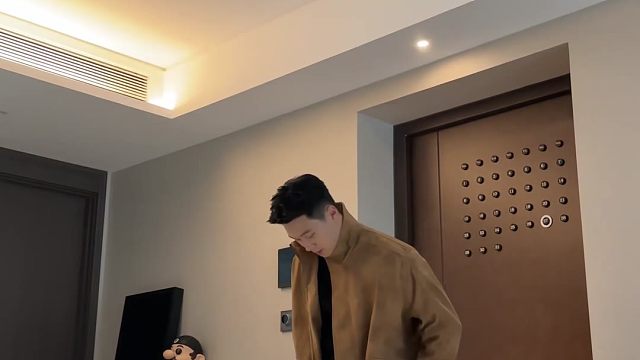 脚感是真的太舒服了！很少见脚感那么爽的板鞋！