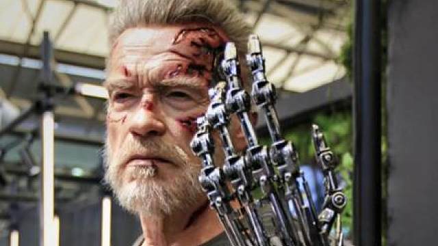 都爱看终结者？！那么开天 1:1 老年版 再安排一次吧！