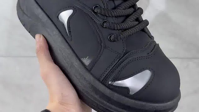 暗黑系男生都喜欢的厚底增高鞋推荐