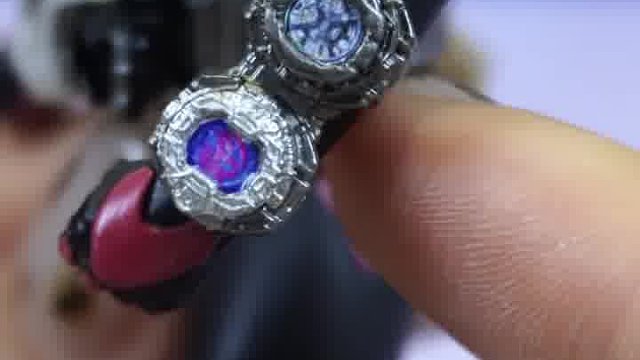 掌控时间的小魔王，万代SHF时王基础形态