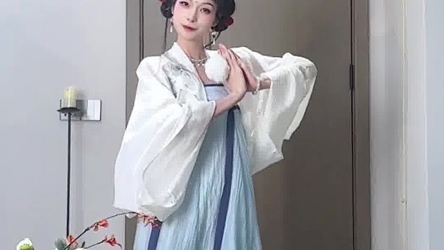 我可是嫦娥姐姐家的小兔子