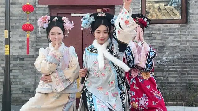 格格驾到，通通闪开