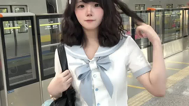 抛个硬币，如果黏在天花板上我就开始减肥