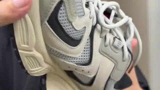 好看百搭脚感舒服增高5CM还不贵！