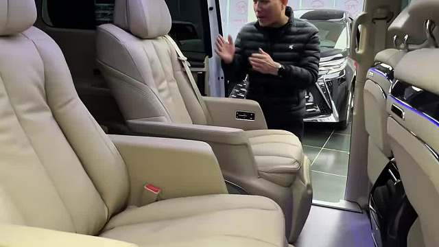 别克GL8中配陆尚花不到3个的升级案例，升级之后的效果比世纪还要豪华！