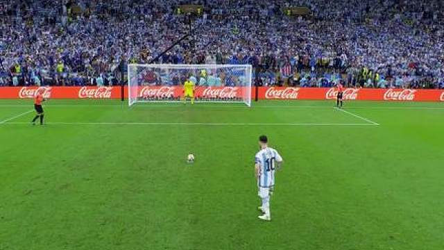 梅西的点球任意球，都可以用假动作来影响门将的判断！