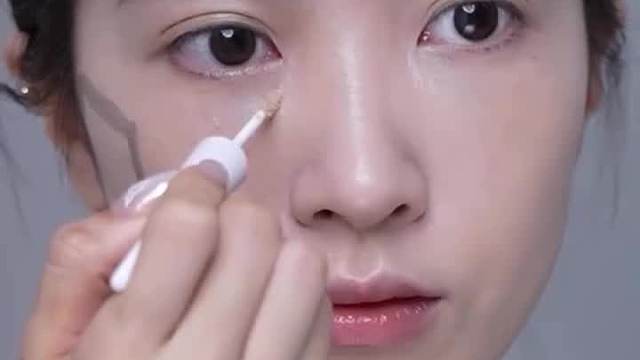 原来这么做脸能变立体