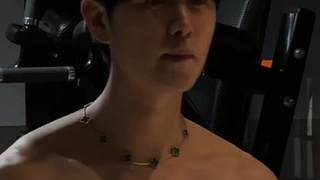 不累 一點(diǎn)也不累