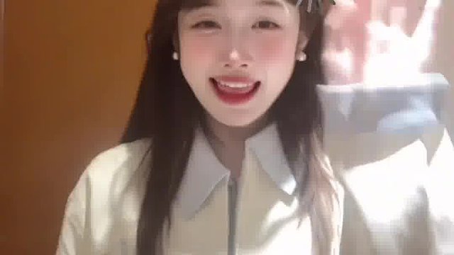 亚比亚比回来啦！手势舞好甜