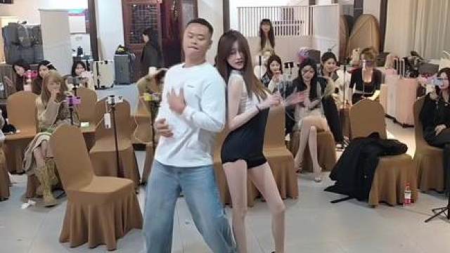 “这身材太顶了”