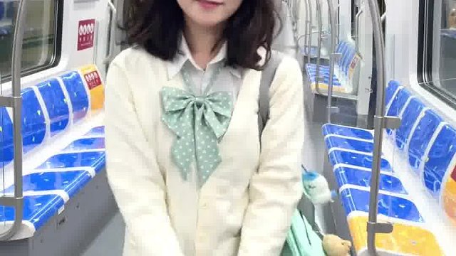 你太粘人了我要把你放在角落粘老鼠