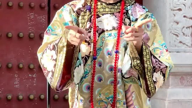 这一套在发光耶！