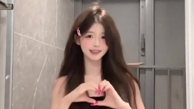 是在骂我吗 听不懂 感觉在撒娇