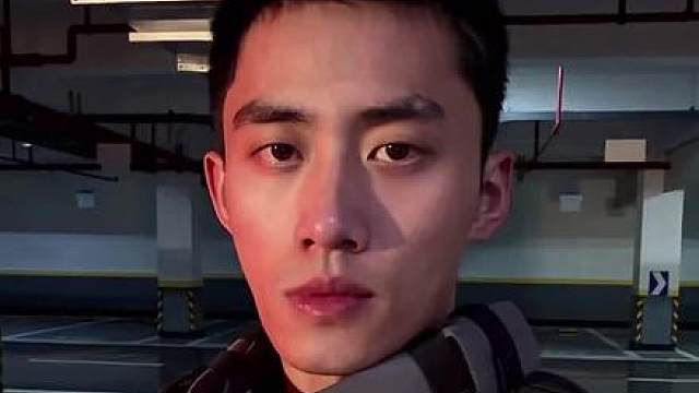 见到我 你应该叫我什么？