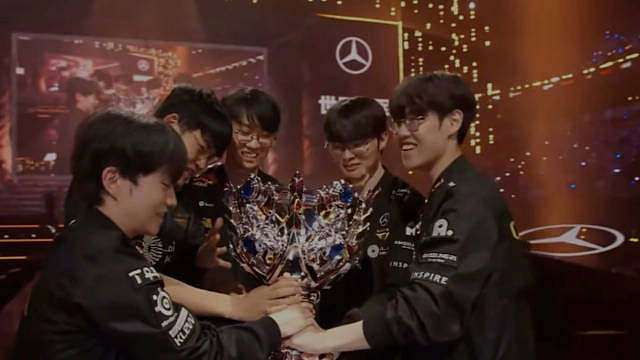 ️️️️️️​​​