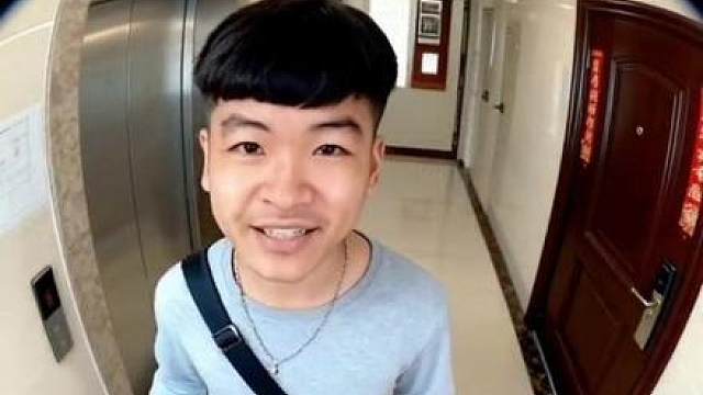 体育生老子外卖呢？