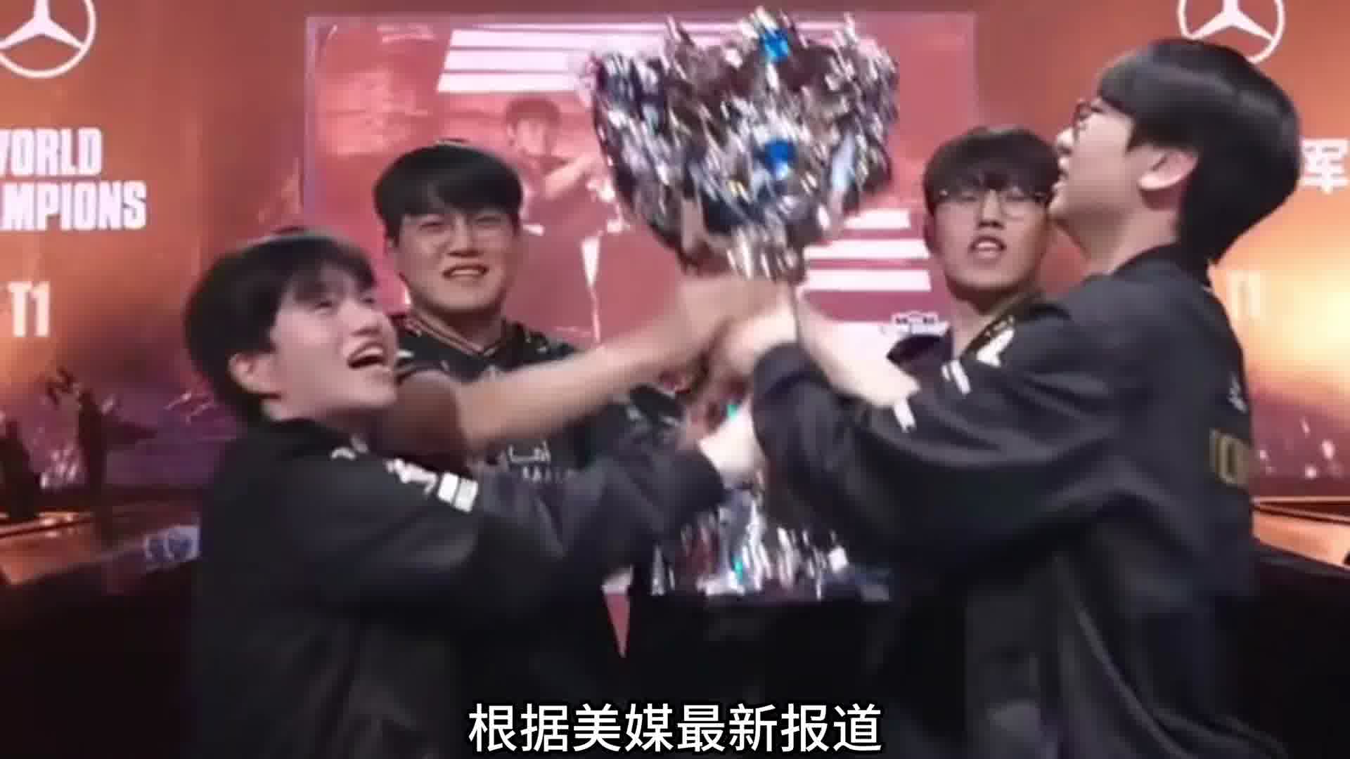 真爱吃火锅！Faker夺冠赛后请全队去吃火锅