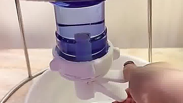 这鱼缸设计的牛