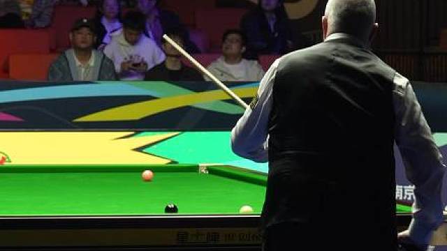 上半场战罢，吴宜泽5-4约翰·希金斯， 第二阶段将开始于19点30！