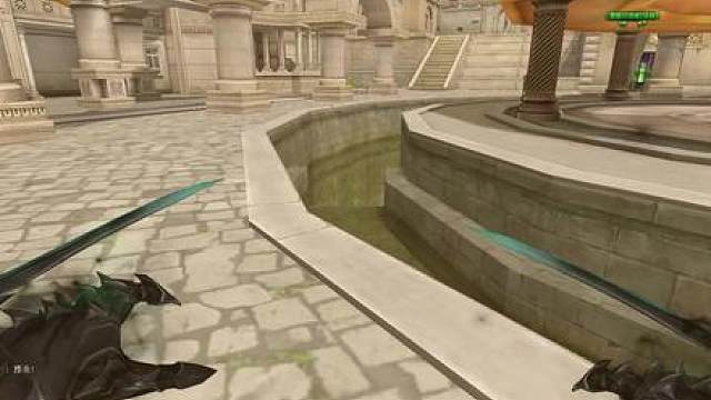 装甲：吃我一击吧！