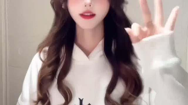 快和好朋友一起拍！超简单又洗脑