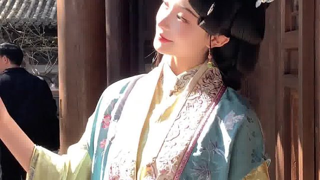 这个季节和汉服最配！