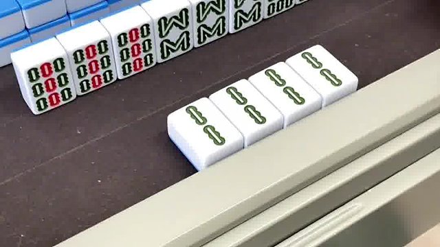 高手们，这牌胡什么呀？看不过来了…