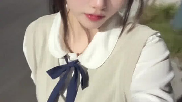 这个世界很大坏的人很多,我信你 别骗我