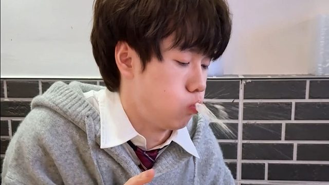 【宇晨】美味啊，所以这算是奖励对吧？