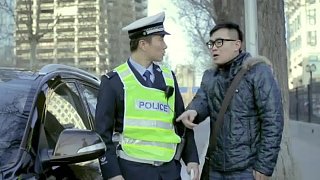 我只是勸他一下 他不僅拖走還要扣分 你來的太晚了哈哈