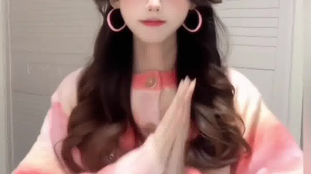 宝宝们这个也太简单啦,叫上你的好盆友一起拍