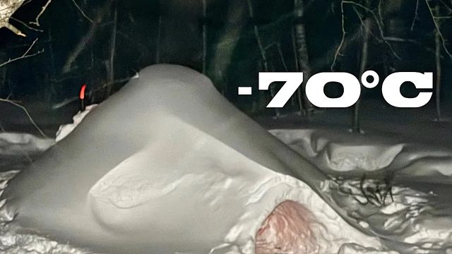 天寒地冻，小伙独自一人荒野艰难生存