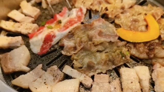 美味配周末，真的很不错！齐齐哈尔烤肉，梆梆不梆梆？