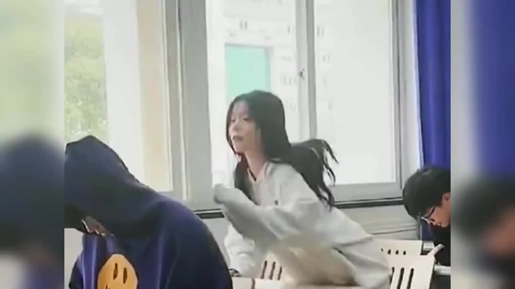 青春洋溢的校园，是梦想启航的温馨港湾。