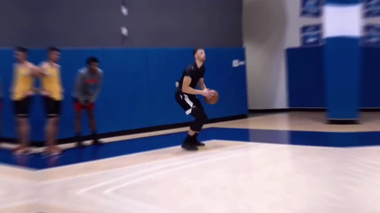 篮球没落地，就永远有机会